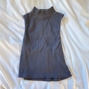 Zara | Seamless mock neck grey crop top